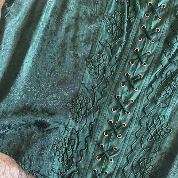 Holy Clothing sleevless vest - Picture 2 of 5